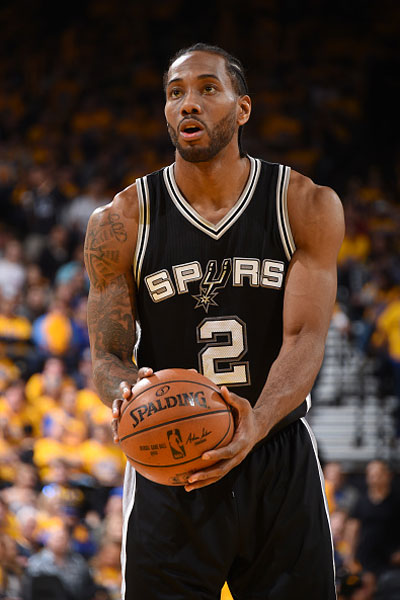 哈里森·巴恩斯成马刺队史最老30+5+5且命中5三分球员（哈里森·巴恩斯成为马刺史上最年长拿下30+5+5且命中5记三分的球员）