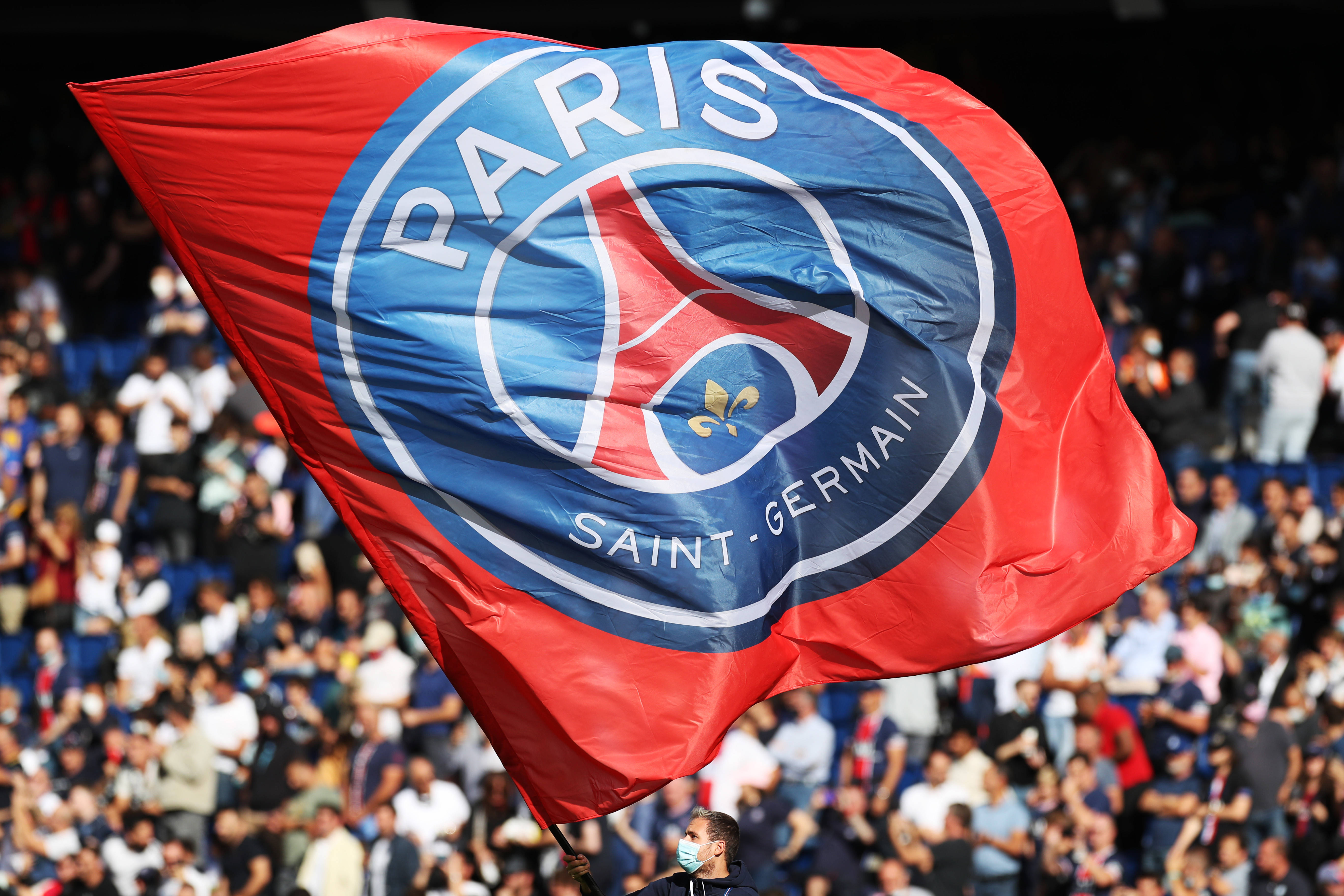 李璇：邵佳一内心坚定，对带国足可能承受的压力，应该有预期（李璇：邵佳一定力十足，对执教国足的压力已有心理准备）