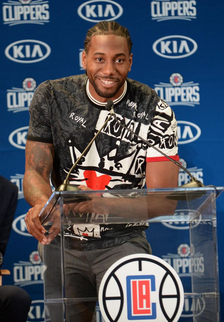 官方：31岁的前法国国脚右后卫杜布瓦退役（官宣：31岁前法国国脚右后卫杜布瓦宣布退役）