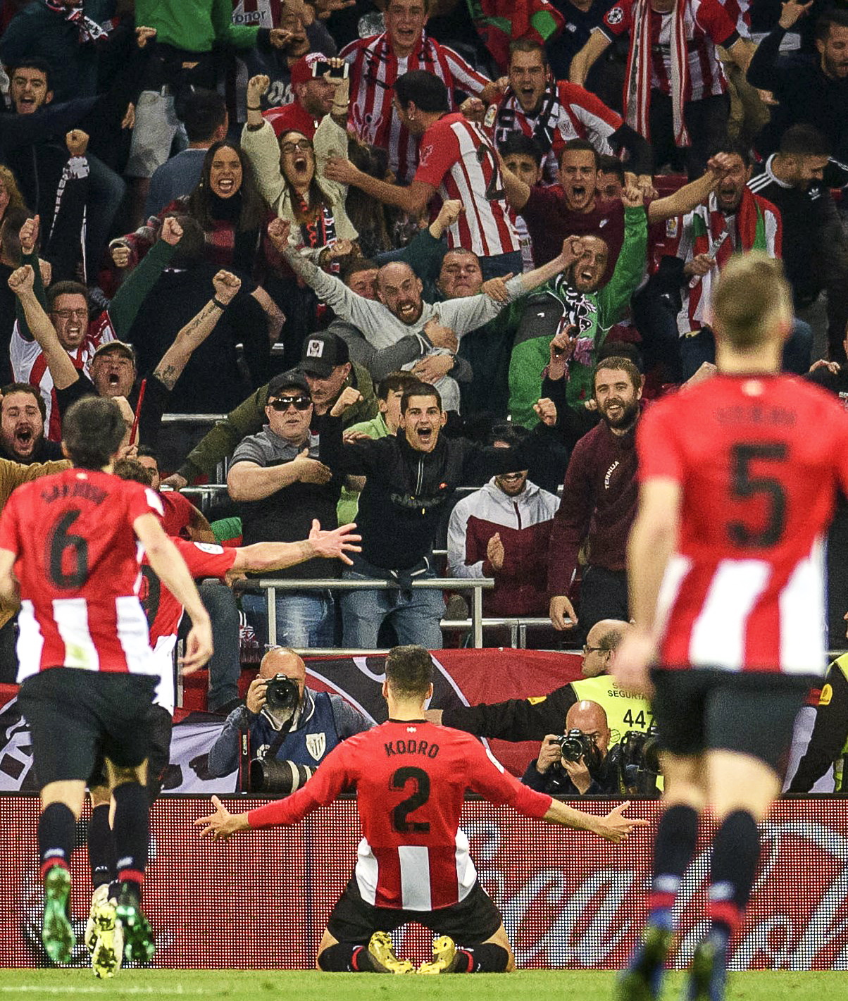 法尔克：水晶宫已开始尝试引进博埃，拜仁愿意听取1500万报价（法尔克：水晶宫追逐博埃，拜仁愿听取1500万报价）