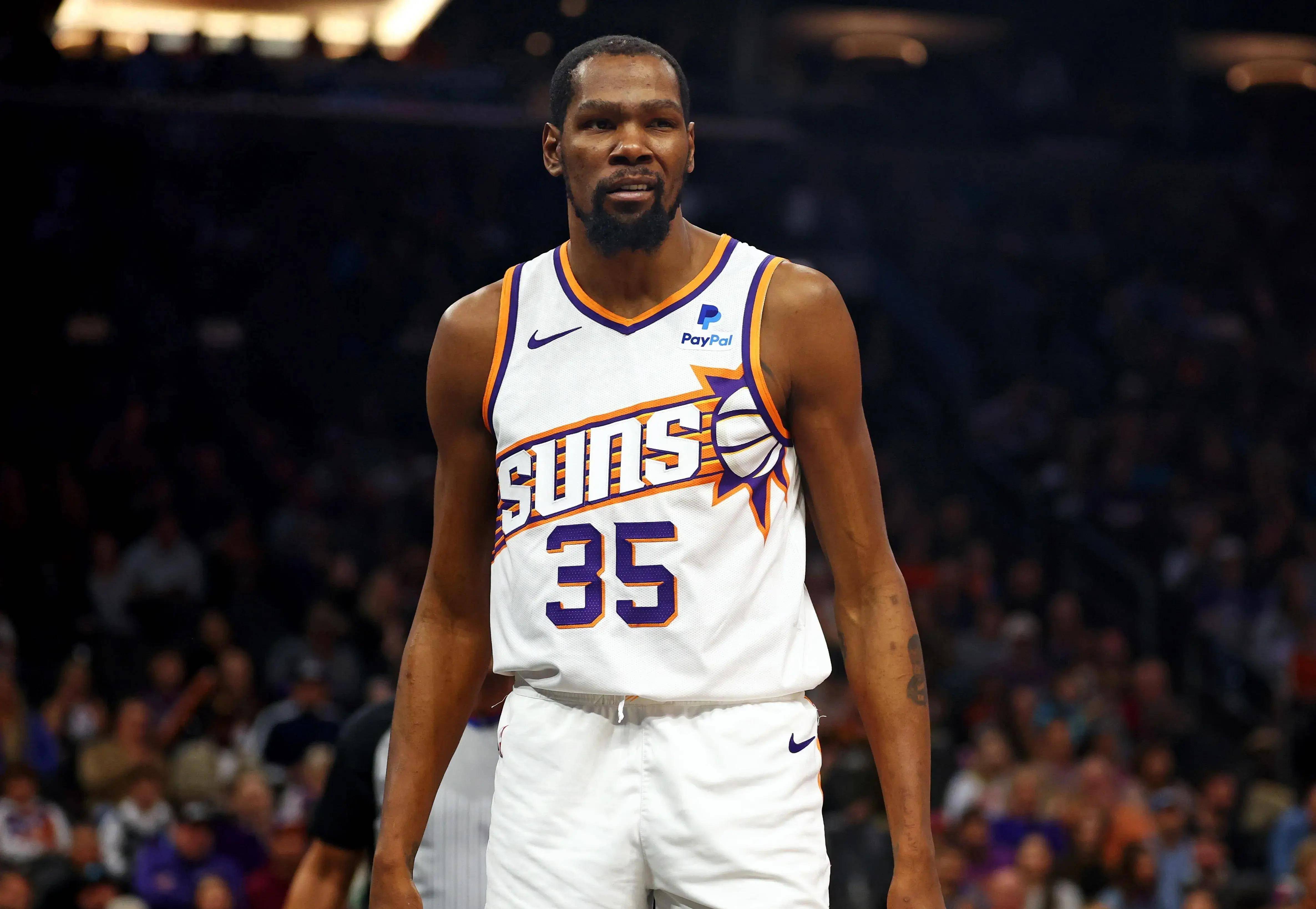 他是最被低估的球员之一（他是最被忽视的球员之一）