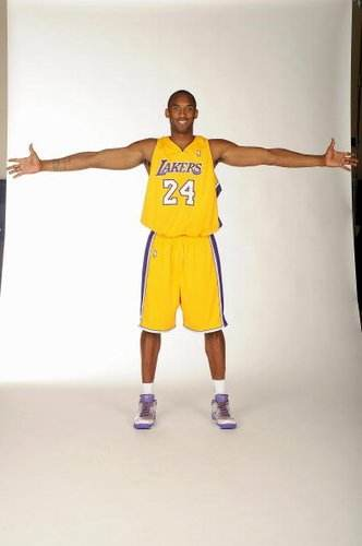 都体：森林和维拉有意卡斯特罗，博洛尼亚可能要价4000-5000万（都灵体育报：诺丁汉森林与阿斯顿维拉看中卡斯特罗，博洛尼亚要价或达4000万-5000万欧）