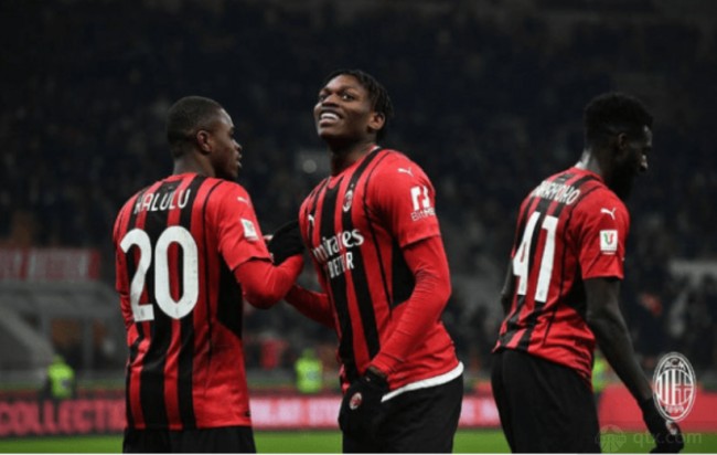 莫德里奇接受前克罗地亚主教练比利奇的个人专访（前克罗地亚主帅比利奇专访莫德里奇）