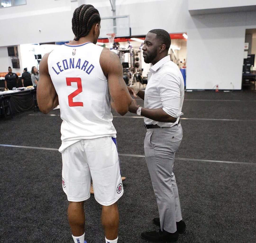 广厦男篮末节逆转战胜北京（广厦末节翻盘力克北京男篮）