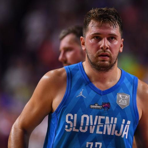 莱默尔：送出2个点球让比赛变复杂，能利用定位球让我们满意（莱默尔：两次送点使局势复杂，但把握定位球机会令人满意）