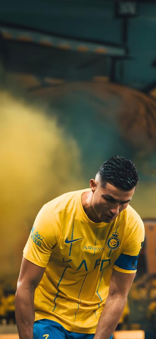 北青：足协将择期安排邵佳一上任发布会；国足恐最早明年初重组（北青：足协拟择期为邵佳一举行就任发布会，国足重组或最早推迟至明年初）